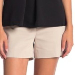 Tahari Classic Khaki Shorts NWT